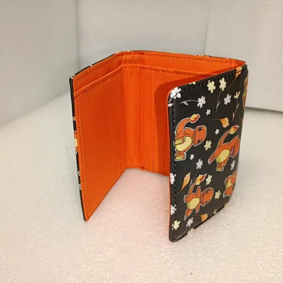 Loungefly Charmander Daisy print bag, wallet and make up bag Set NWT - Picture 6 of 11